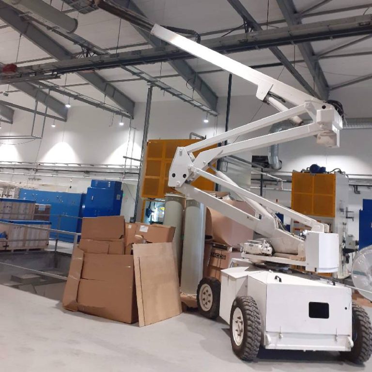 Haulotte H16E karos emelő